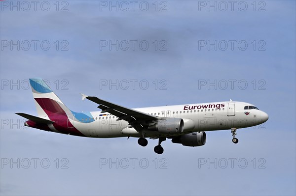 Aircraft Eurowings Airbus A320-200