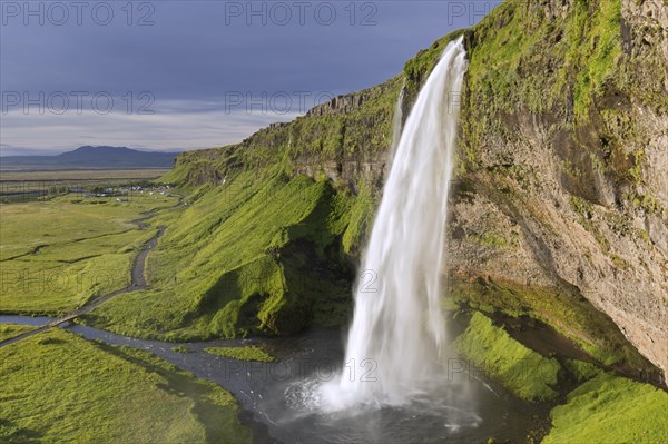 Seljalandsfoss waterfall