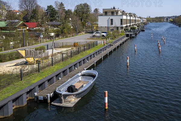 New housing development at Tegeler Hafen