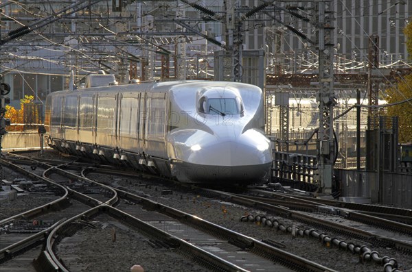 Tokaido Shinkansen series N700 approaching Tokyo Station Asia