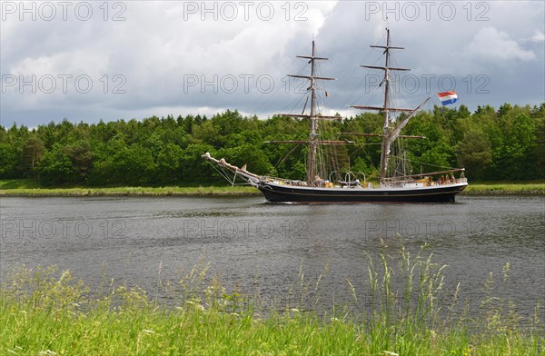 2 Master sailing ship sailing through the Kiel Canal