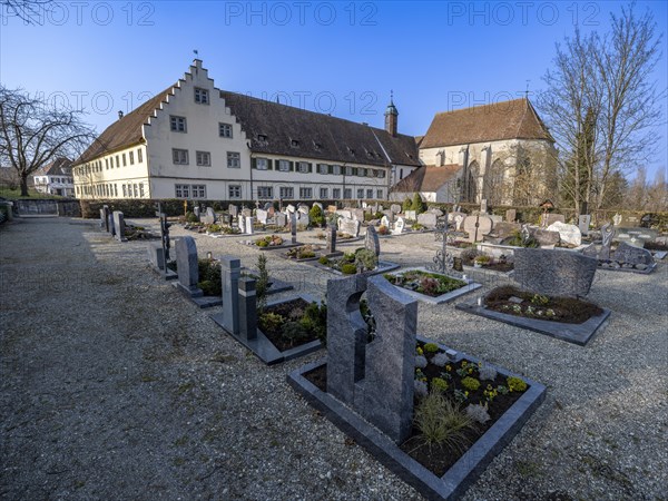 Cemetery behind the Minster of St. Mary and St. Mark