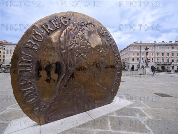 Huge 17-ton Maria Theresa thaler in Piazza del Ponterosso