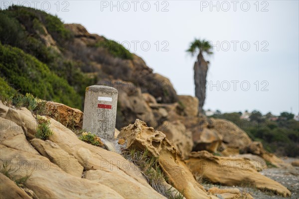 Trail marking at the beach