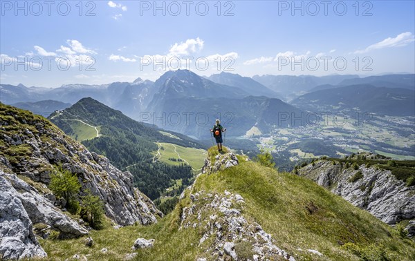 Mountaineers descending from Hohen Brett