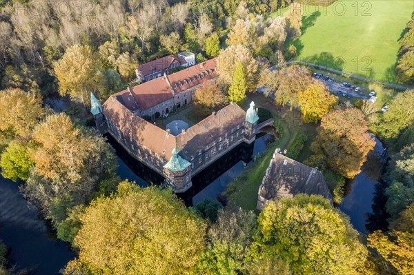 Bladenhorst Castle in autumn