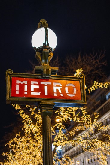 Metro sign