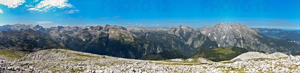 High-resolution panorama from Kahlersberg with Hochkoenig