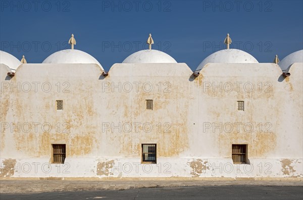 White-washed wall and Dome roof