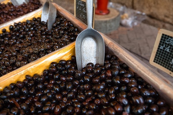 Olives at the market of L'Isle-sur-la-Sorgue