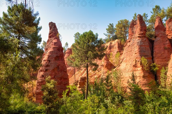 Roussillon ochre quarry