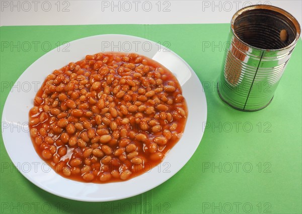 Baked beans food