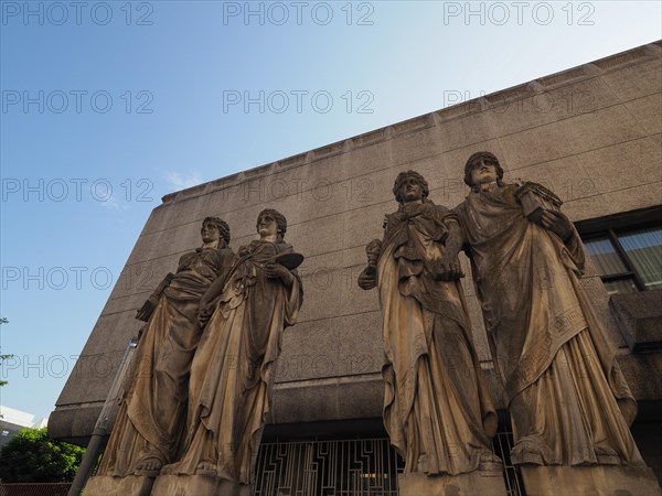 Caryatids at Kunsthalle