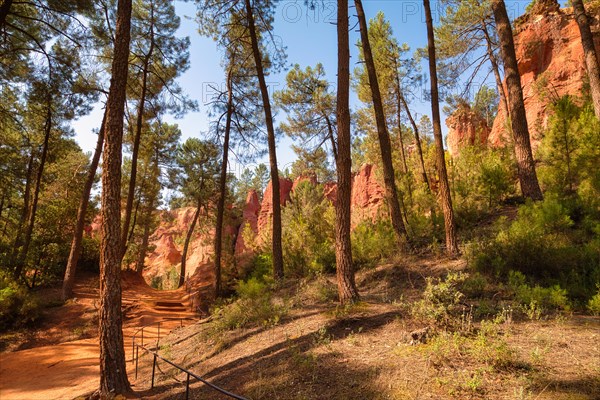 Roussillon ochre quarry