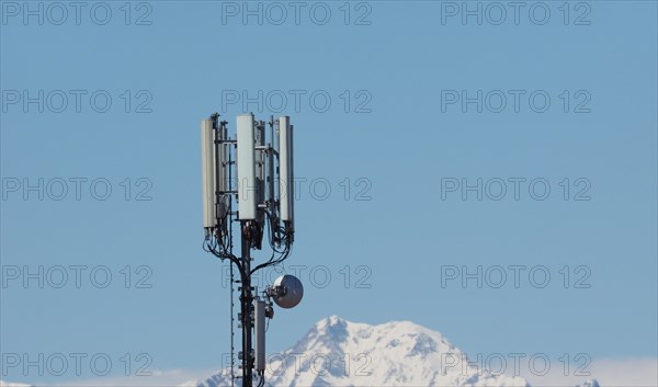 Aerial antenna tower