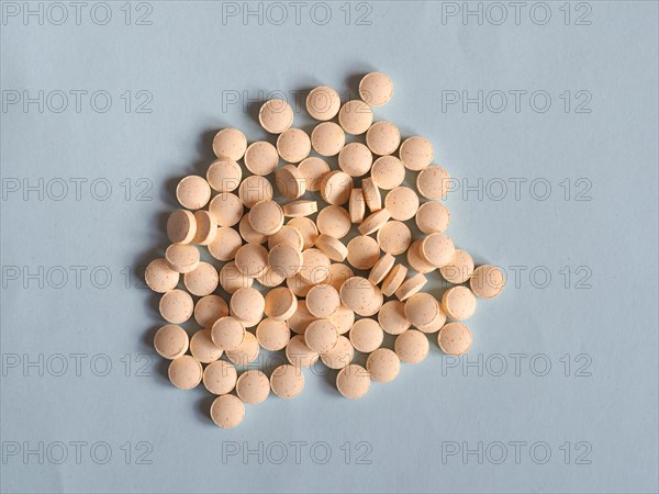 Vitamin C and D3 tablets