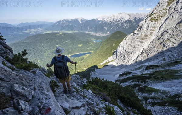 Mountaineers in a cirque