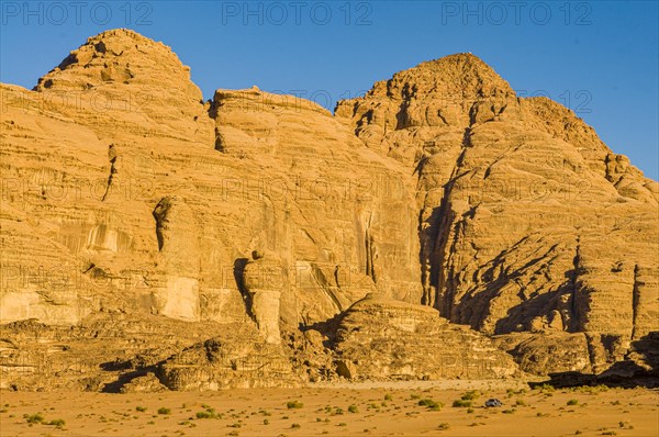 Mountainlandscape and desert in Wadi Rum