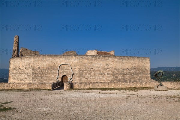 Castle of Lacoste