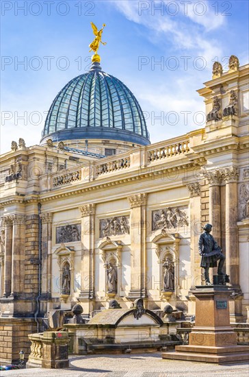 Lipsius Building of the Academy of Arts with folding dome