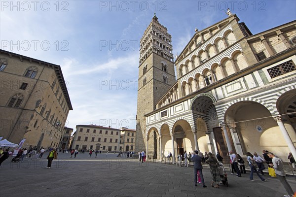 Cathedral of Saint Zeno in Piazza del Duomo