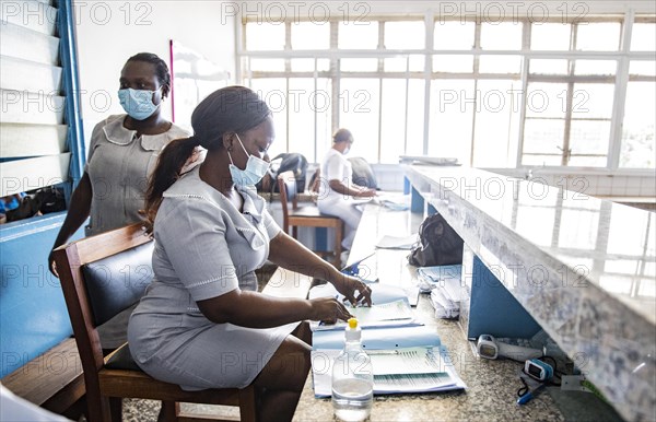 Nurses perform organisational tasks at the Princess Christian Hospital in Sierra Leone