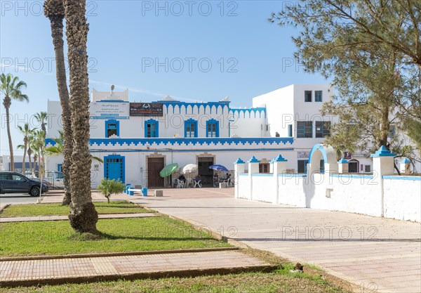 Art Deco architecture Spanish colonial building