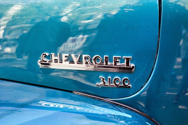 Logo of the Chevrolet 3100