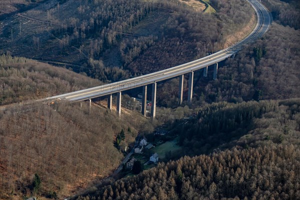 Traffic jam on the section of the BAB 45 just in front of the Rahmede viaduct. The bridge is closed to all traffic due to damage. North Rhine-Westphalia