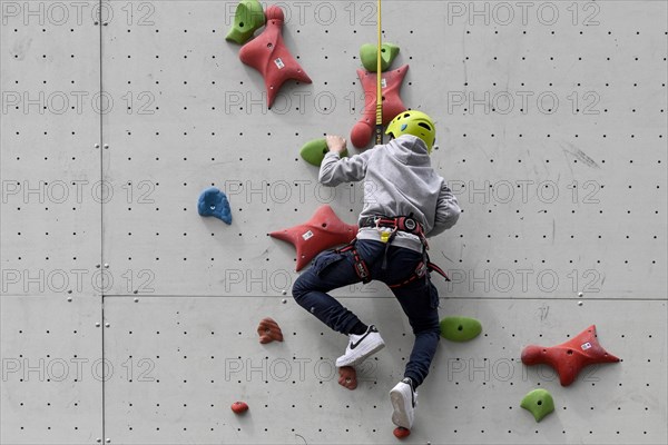 Outdoor Climbing Wall Teen