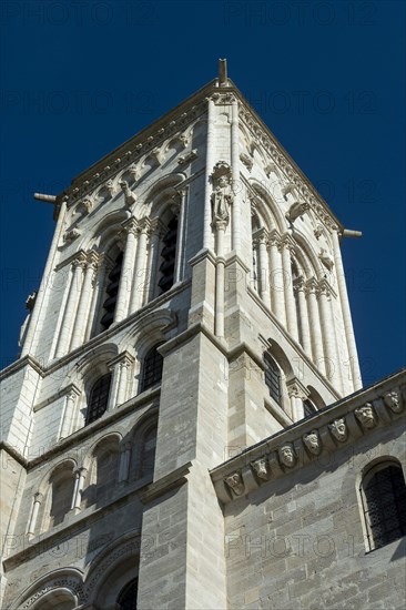 Vezelay labelled les Plus Beaux Villages de France. Basilica St Mary Magdalene.Unesco World heritage. Morvan regional natural park. Via Lemovicensis way to Santiago de Compostela. Yonne department. Bourgogne Franche Comte. France