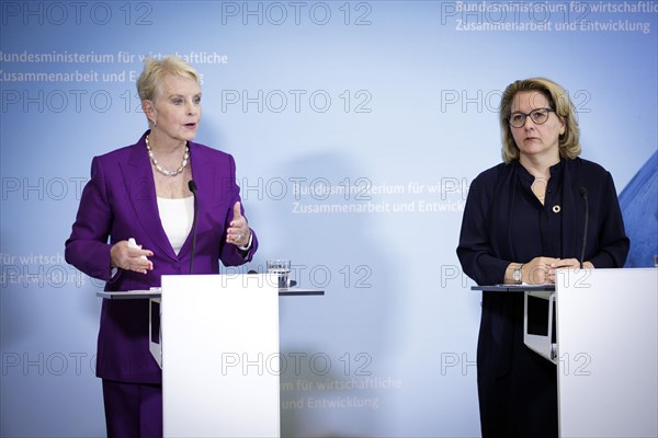 (R-L) Svenja Schulze, Federal Minister for Economic Cooperation and Development, and Cindy McCain, Executive Director World Food Programme (WFP), hold a joint press conference on the commitment to tackle the global hunger crisis at the Federal Ministry for Economic Cooperation and Development. Berlin, 25.05.2023., Berlin, Germany, Europe