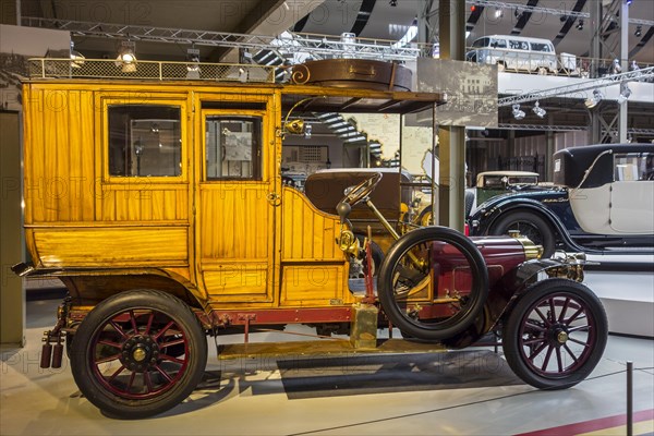 1906 Fondu CF limousine