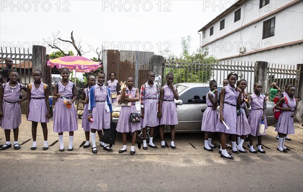 Street scene with school children in Freetown