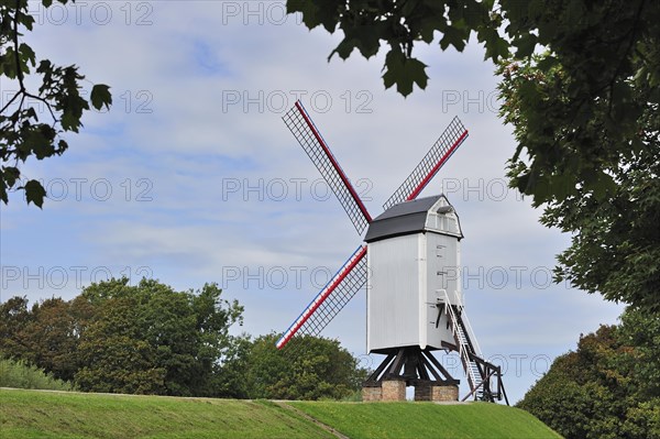 The wooden windmill Bonne Chiere in Bruges