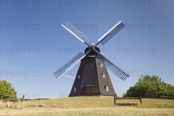 1863 windmill Paula