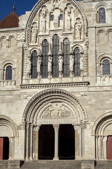 Vezelay labelled les Plus Beaux Villages de France. Facade of basilica St Mary Magdalene.Unesco World heritage. Morvan regional natural park. Via Lemovicensis way to Santiago de Compostela. Yonne department. Bourgogne Franche Comte. France