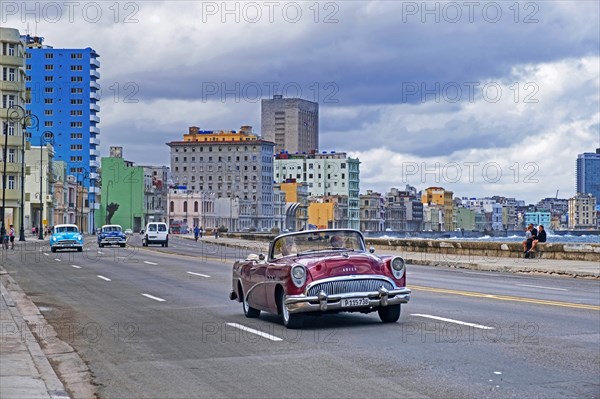 Vintage red American car