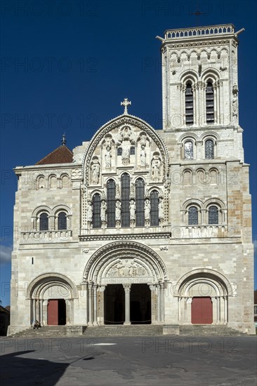 Vezelay labelled les Plus Beaux Villages de France. Facade of basilica St Mary Magdalene.Unesco World heritage. Morvan regional natural park. Via Lemovicensis way to Santiago de Compostela. Yonne department. Bourgogne Franche Comte. France