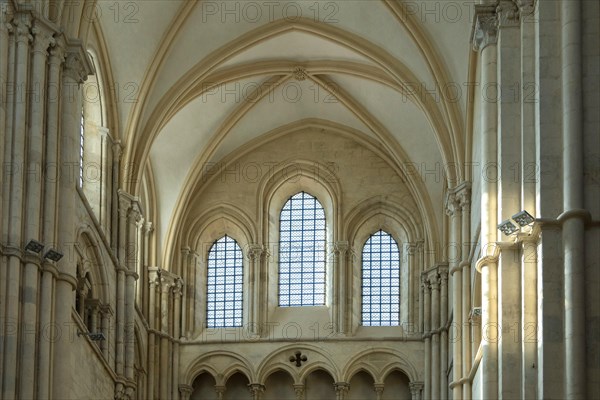 Vezelay labelled les Plus Beaux Villages de France. Architectural details of the nave of Basilica St Mary Magdalene.Unesco World heritage. Morvan regional natural park. Via Lemovicensis way to Santiago de Compostela. Yonne department. Bourgogne Franche Comte. France