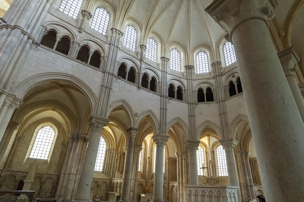 Vezelay labelled les Plus Beaux Villages de France. Architectural details of the nave of Basilica St Mary Magdalene.Unesco World heritage. Morvan regional natural park. Via Lemovicensis way to Santiago de Compostela. Yonne department. Bourgogne Franche Comte. France