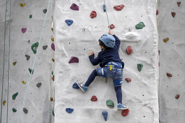 Outdoor Climbing Wall Teen