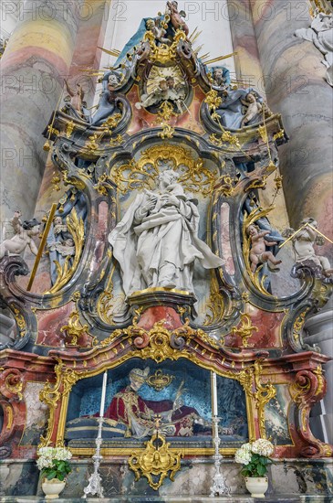 Side altar with the relic of St Benedict