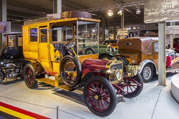 1906 Fondu CF limousine