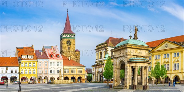 Picturesque historic arbour houses