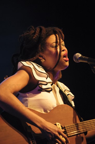 Valerie June plays Brighton Dome on 18.02.2013 at Brighton Dome