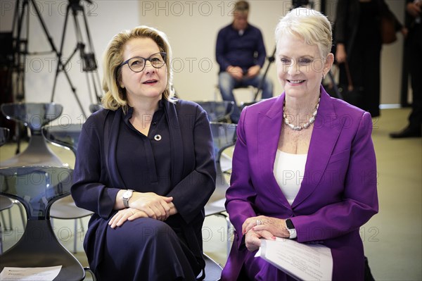 (L-R) Svenja Schulze, Federal Minister for Economic Cooperation and Development, and Cindy McCain, Executive Director World Food Programme (WFP), appear for a joint press conference on the commitment to combat the global hunger crisis at the Federal Ministry for Economic Cooperation and Development. Berlin, 25.05.2023., Berlin, Germany, Europe
