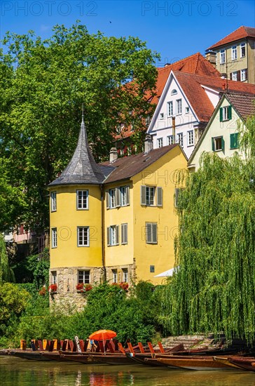 Hoelderlinturm and Stocherkaehne as part of the ensemble of the historic Neckar front