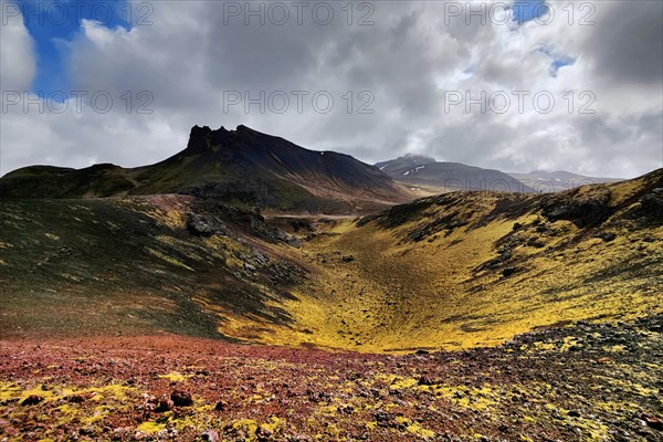 Raudholl crater