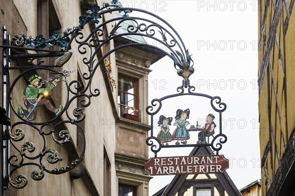 Restaurant sign